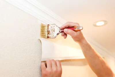 Pose de papier peint à Orbigny — revêtements muraux et toiles de verre